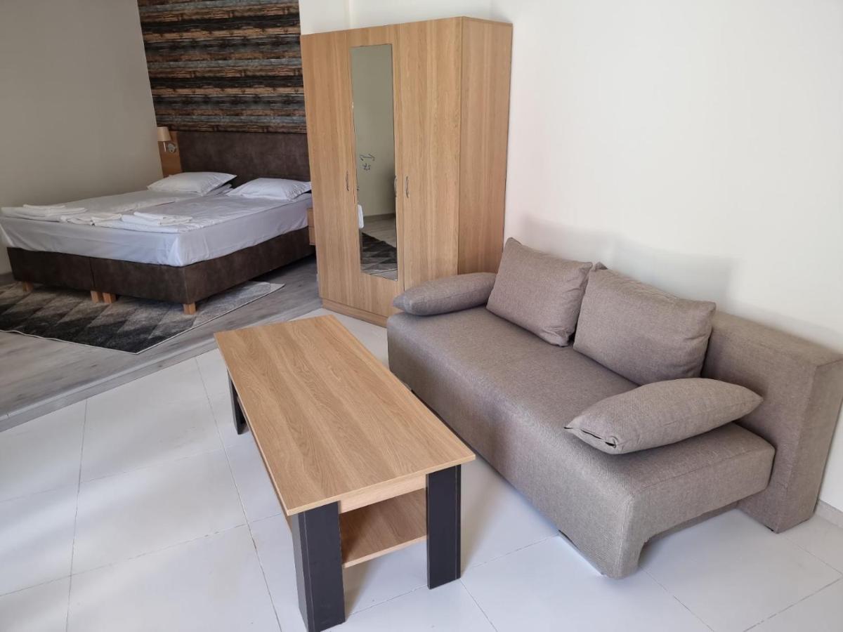Бутикови Студиа Брита Kranevo Extérieur photo